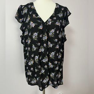 Premise Floral flutter sleeve blouse